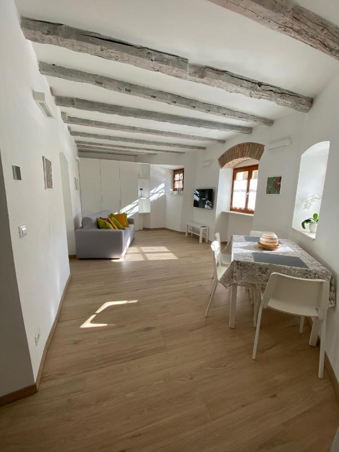 Appartamento Borgo San Tomaso, Tra Storia E Natura Роверето Екстериор снимка