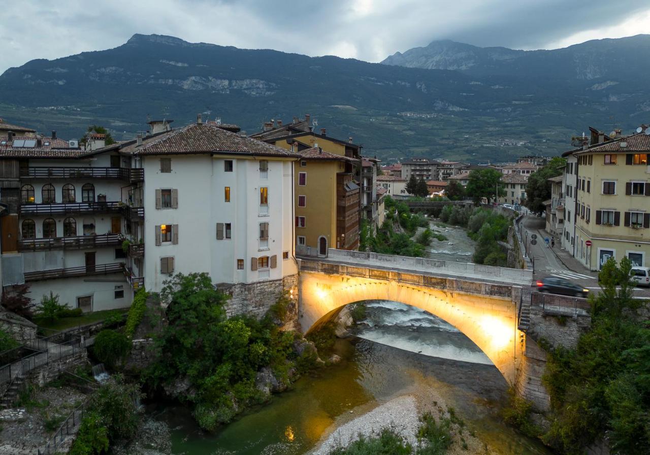 Appartamento Borgo San Tomaso, Tra Storia E Natura Роверето Екстериор снимка