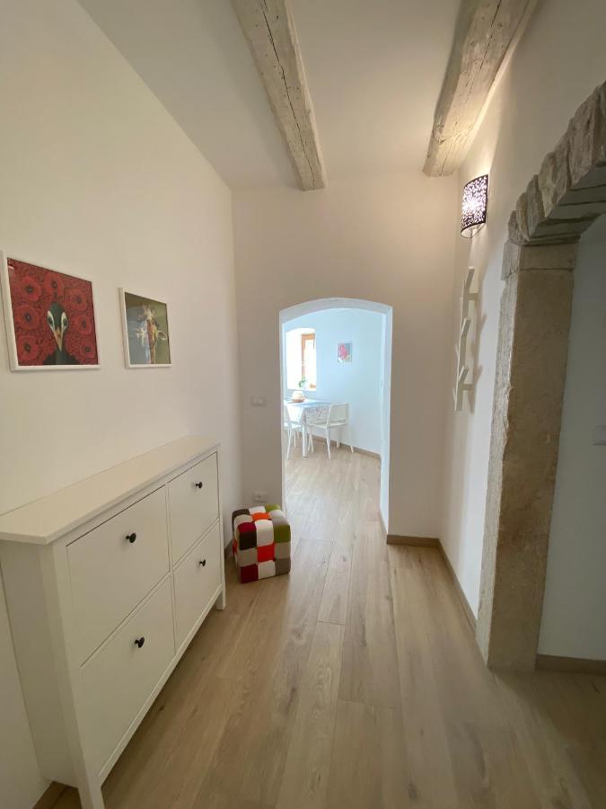 Appartamento Borgo San Tomaso, Tra Storia E Natura Роверето Екстериор снимка